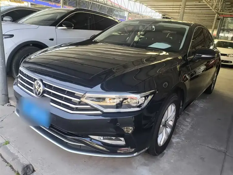 Volkswagen Magotan 280 TSI DSG Comfort