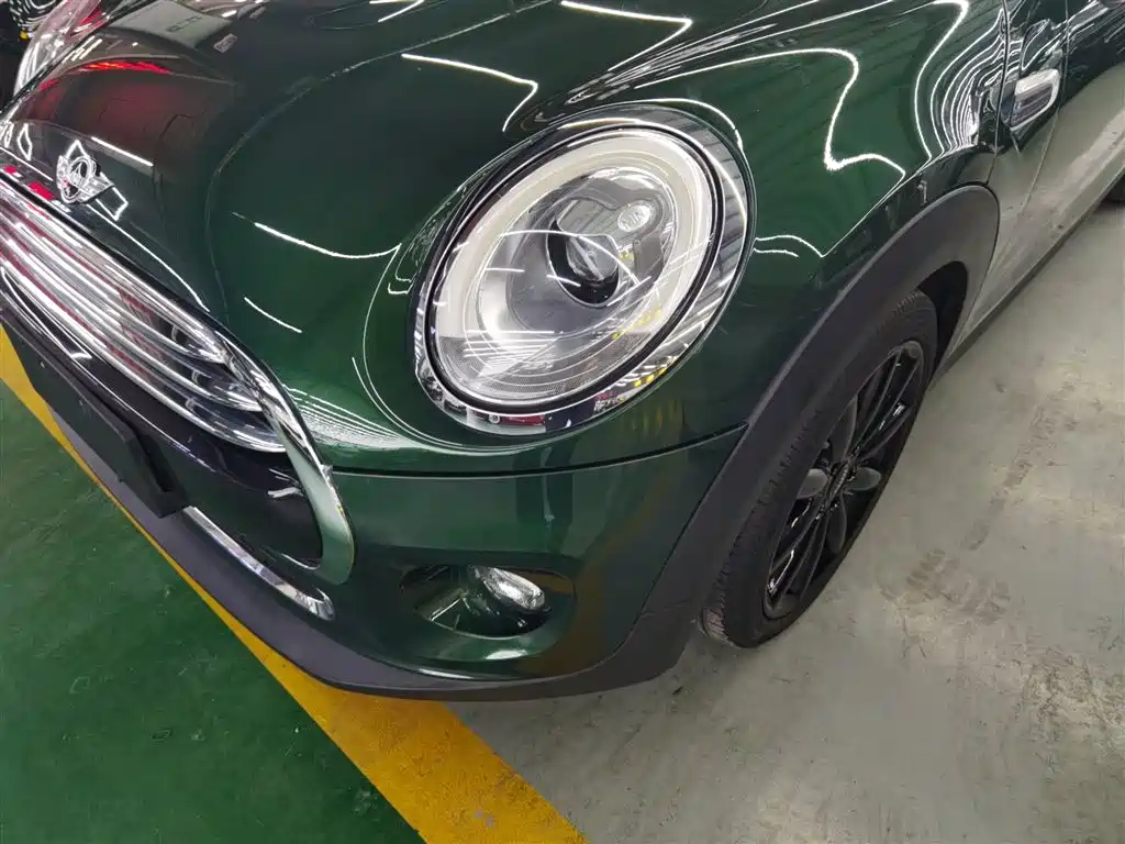MINI 1.5 T COOPER Pioneer