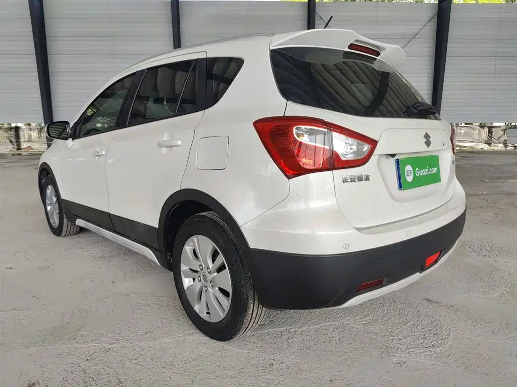 S-Cross 1.6 L CVT 2 WD Elite