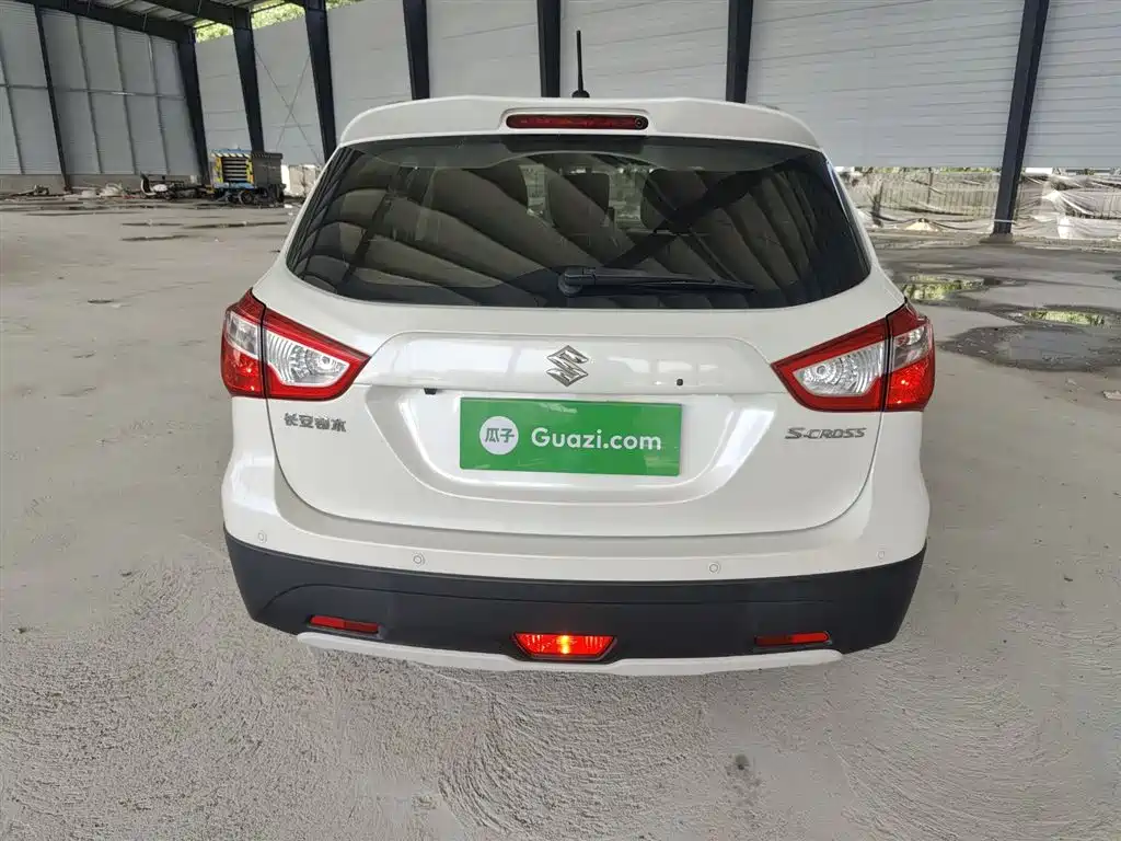 S-Cross 1.6 L CVT 2 WD Elite