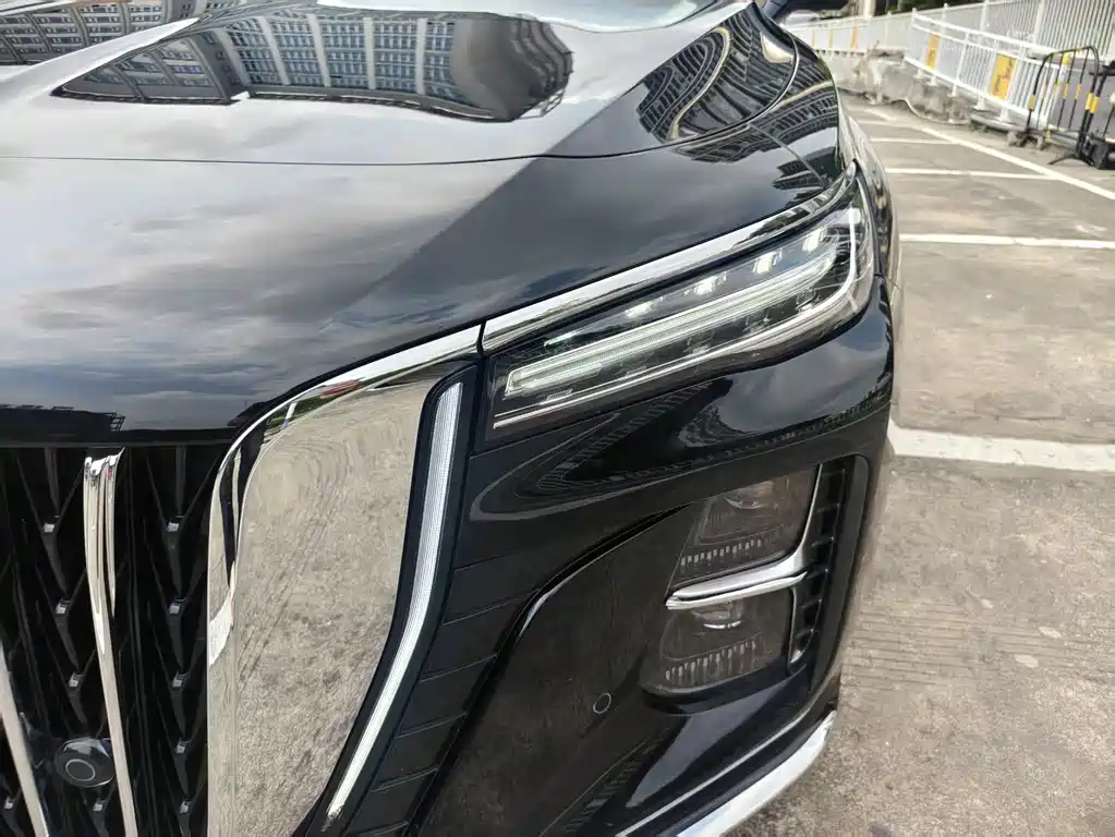 Hongqi H5 2.0 T Auto Connected Flagship