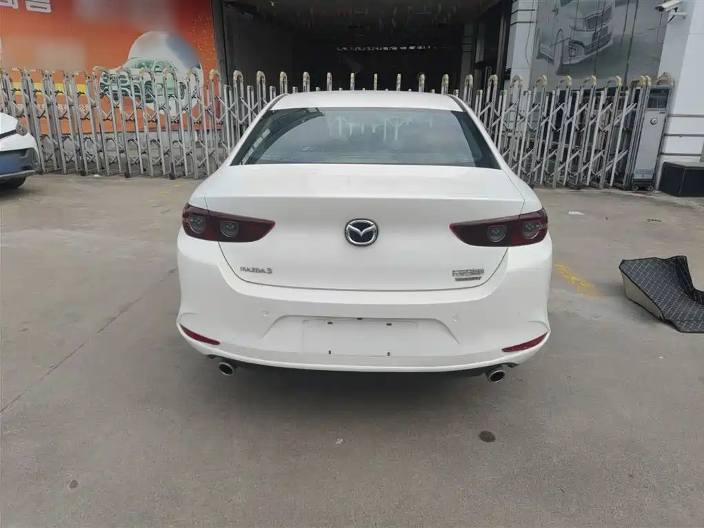 Mazda 3 Axela 2.0 L Auto Quality Elegant