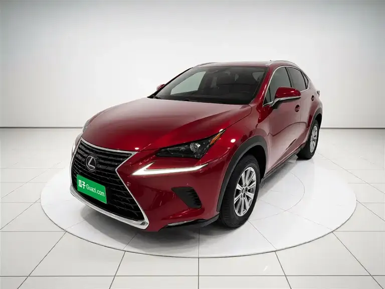 Lexus NX 300 h FWD Sharp Style CN-VI