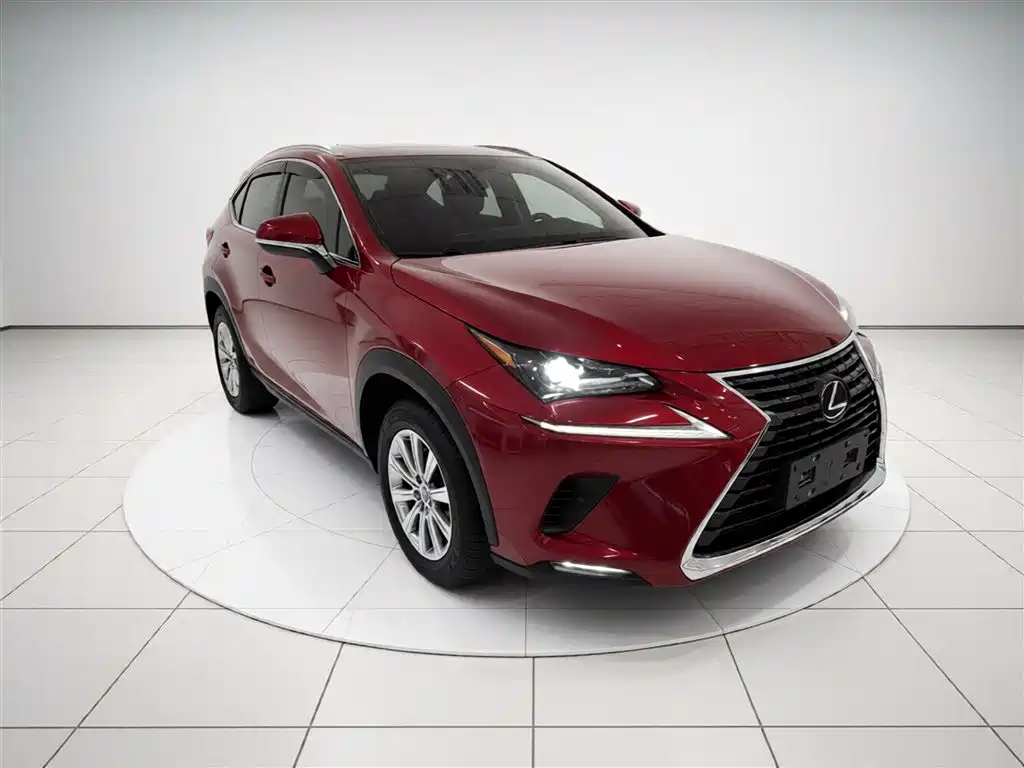 Lexus NX 300 h FWD Sharp Style CN-VI