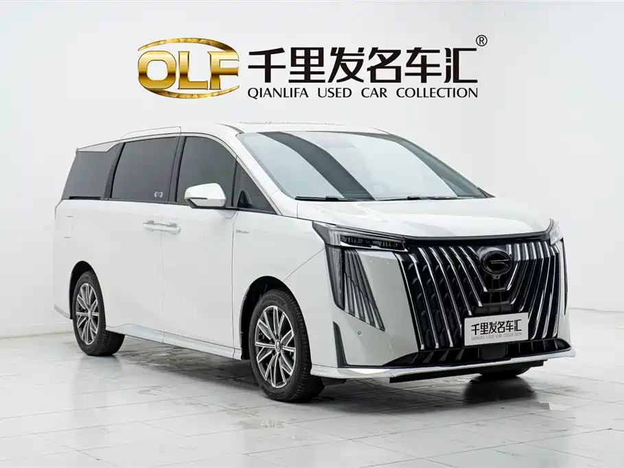 GAC Trumpchi M8 Master Series 400 T Distinguished