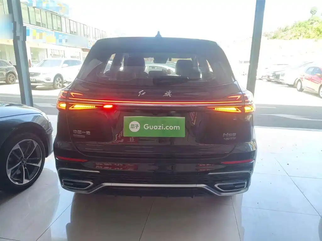 Hongqi HS5 2.0 T 4 WD Flagship Enjoyment Pro