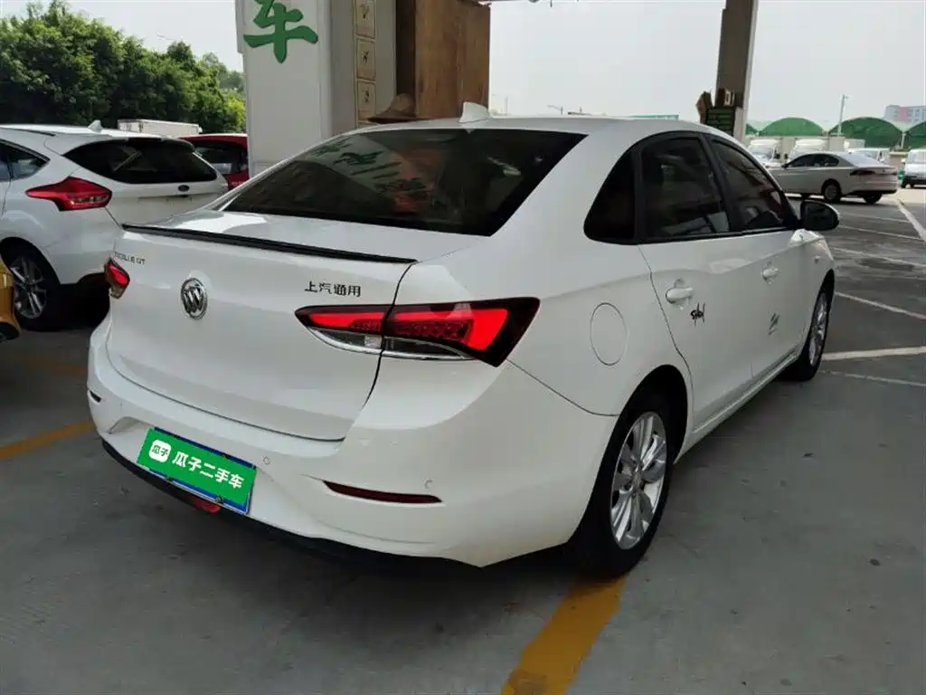 Excelle GT 15 T DCT Connected Elite CN-VI