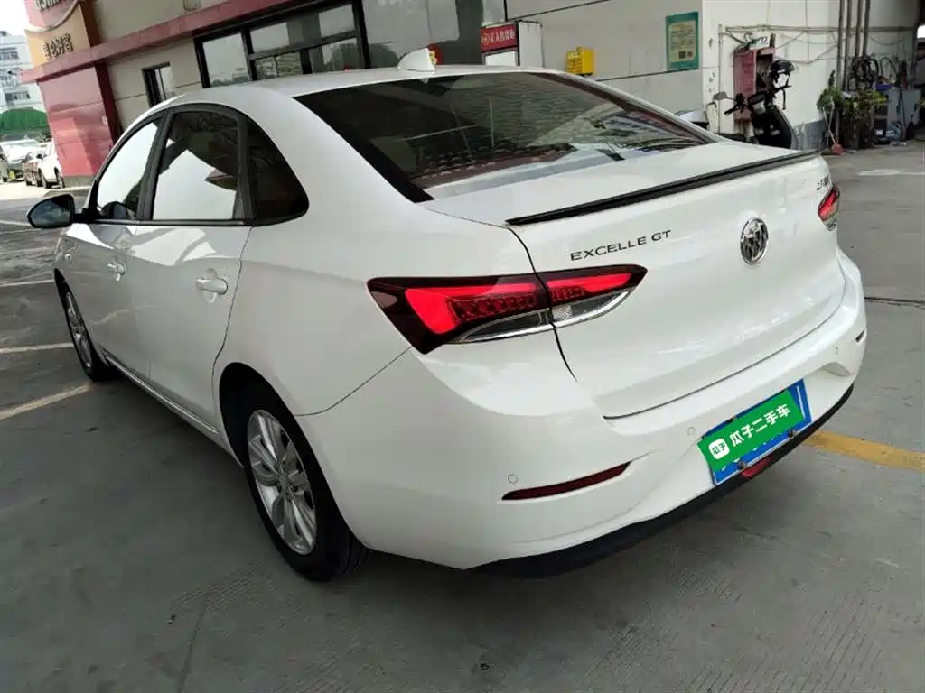 Excelle GT 15 T DCT Connected Elite CN-VI