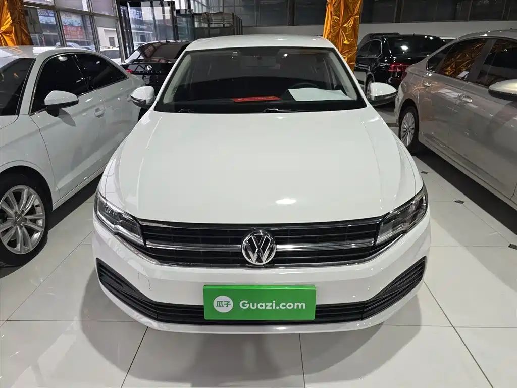 Bora 1.5 L Auto Fashion