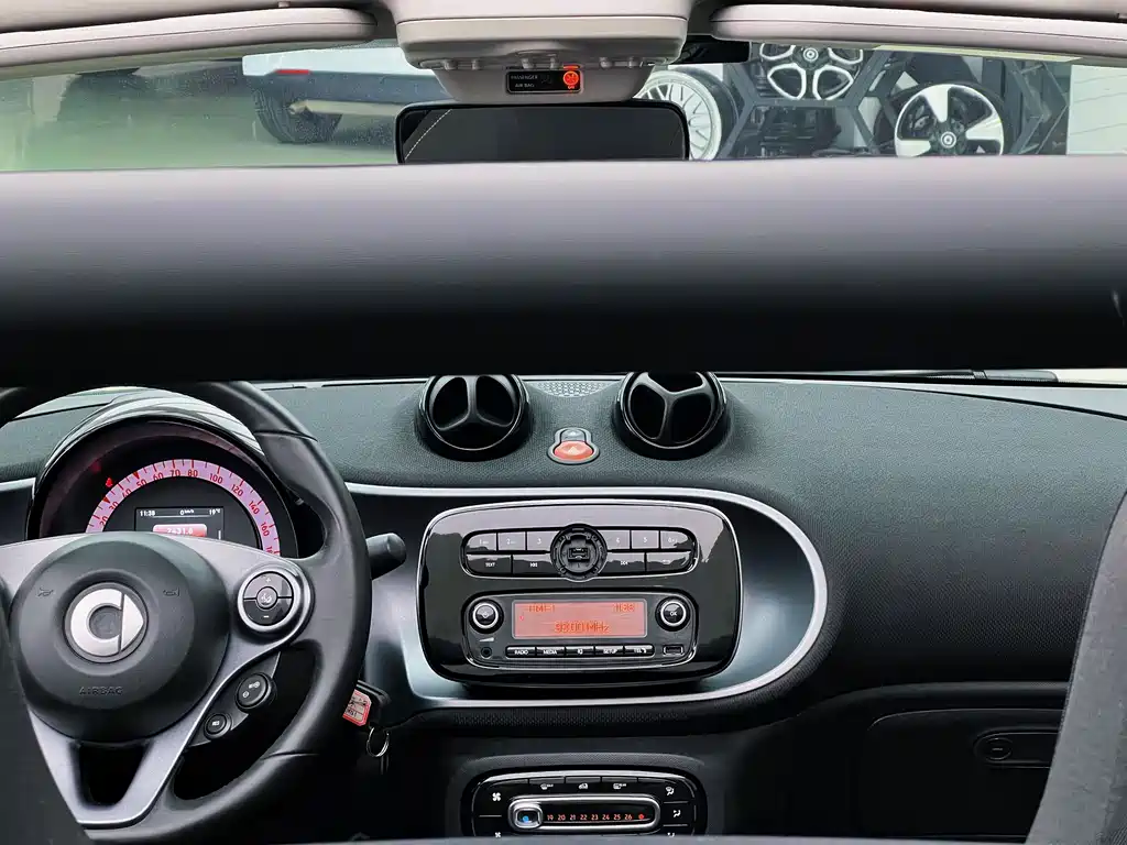 smart fortwo 1.0 L 52 kW Convertible Passion
