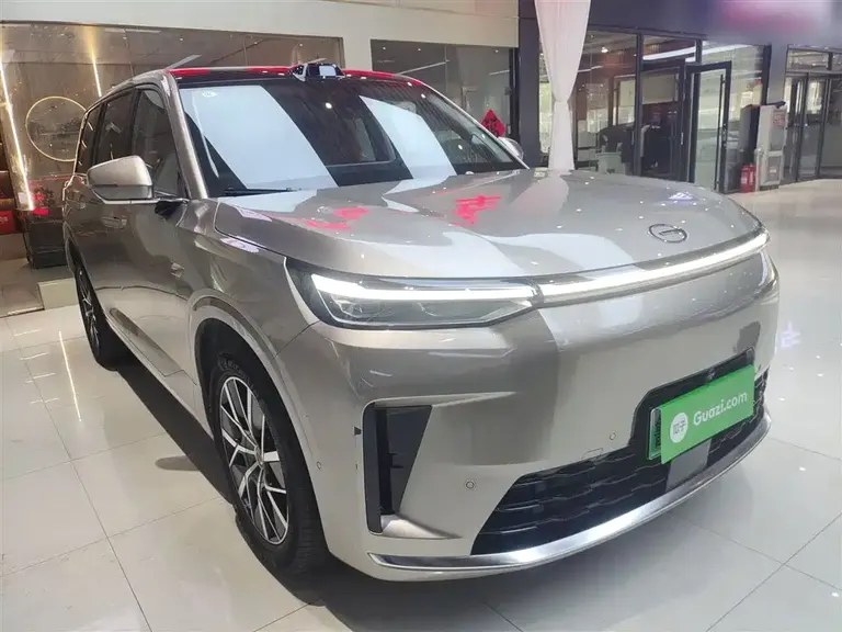 GAC Trumpchi Xiangwang S9 Qiankun UItra 6-seat