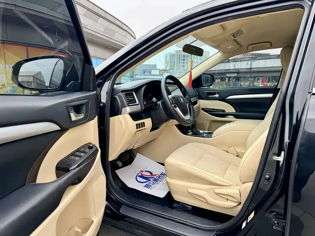 Highlander 2.0 T 4 WD Elite 7-seat