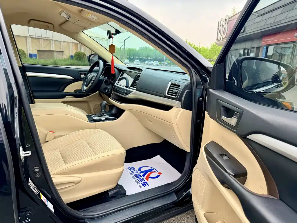 Highlander 2.0 T 4 WD Elite 7-seat