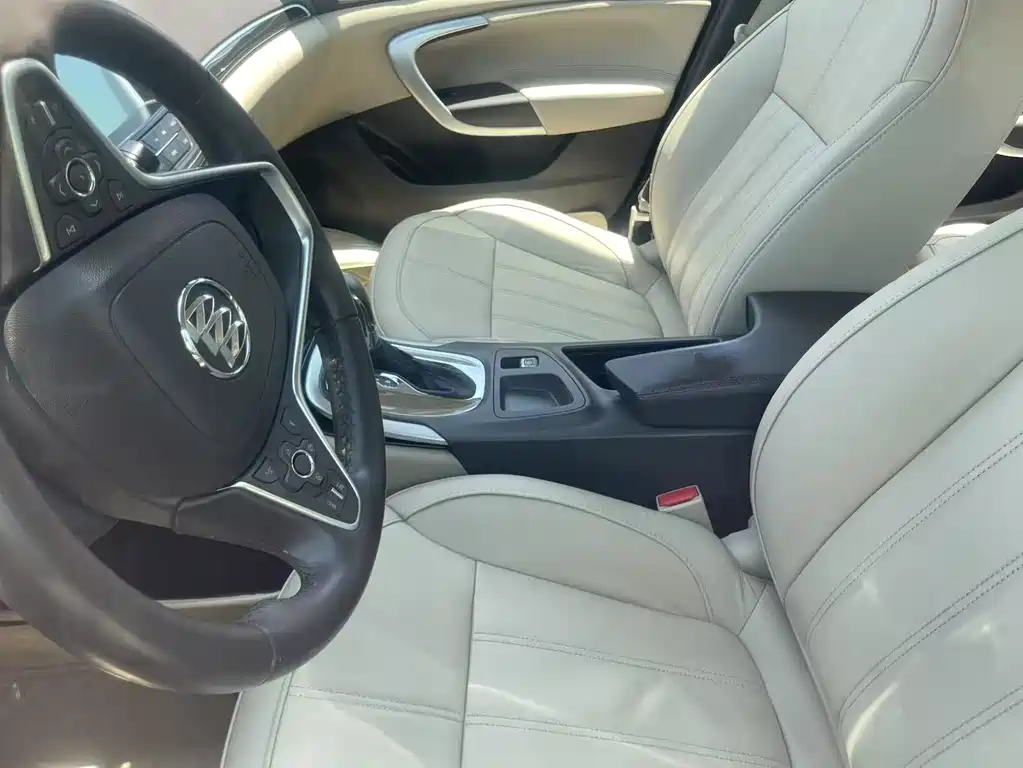 Regal 1.6 T Elite Tech