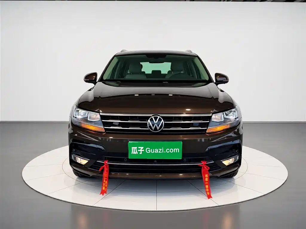 Tiguan L 330 TSI Auto 2 WD R-Line Premium