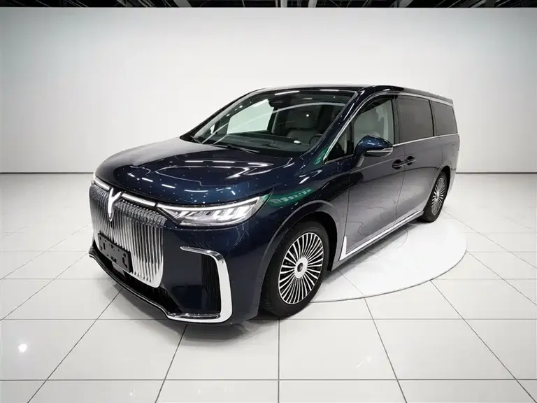 Voyah Dreamer PHEV 4 WD Flagship Kunpeng