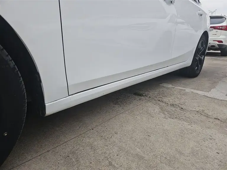 Roewe i6 MAX 荣威i6 MAX 2020款 300 TGI 自动爽酷智驾版