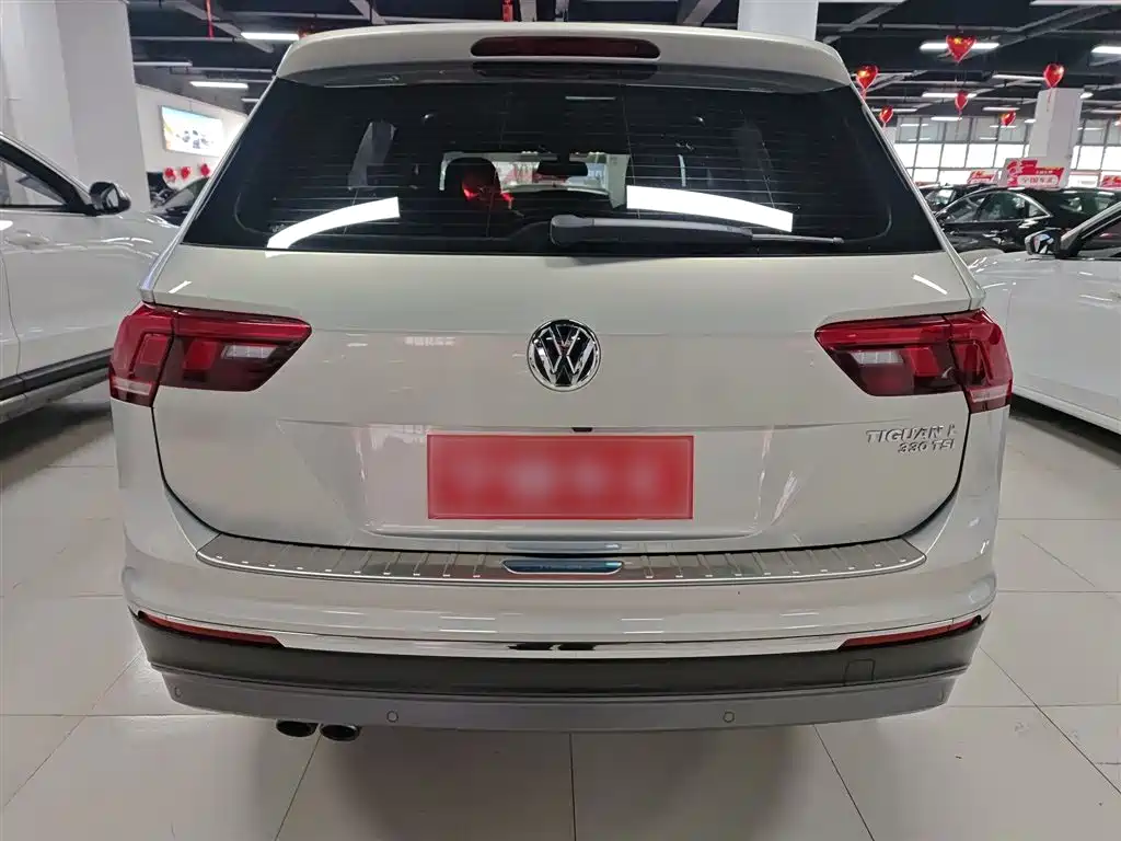 Tiguan L 330 TSI Auto 2 WD Luxury
