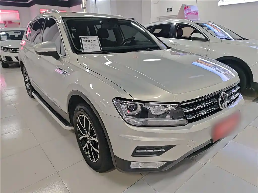 Tiguan L 330 TSI Auto 2 WD Luxury
