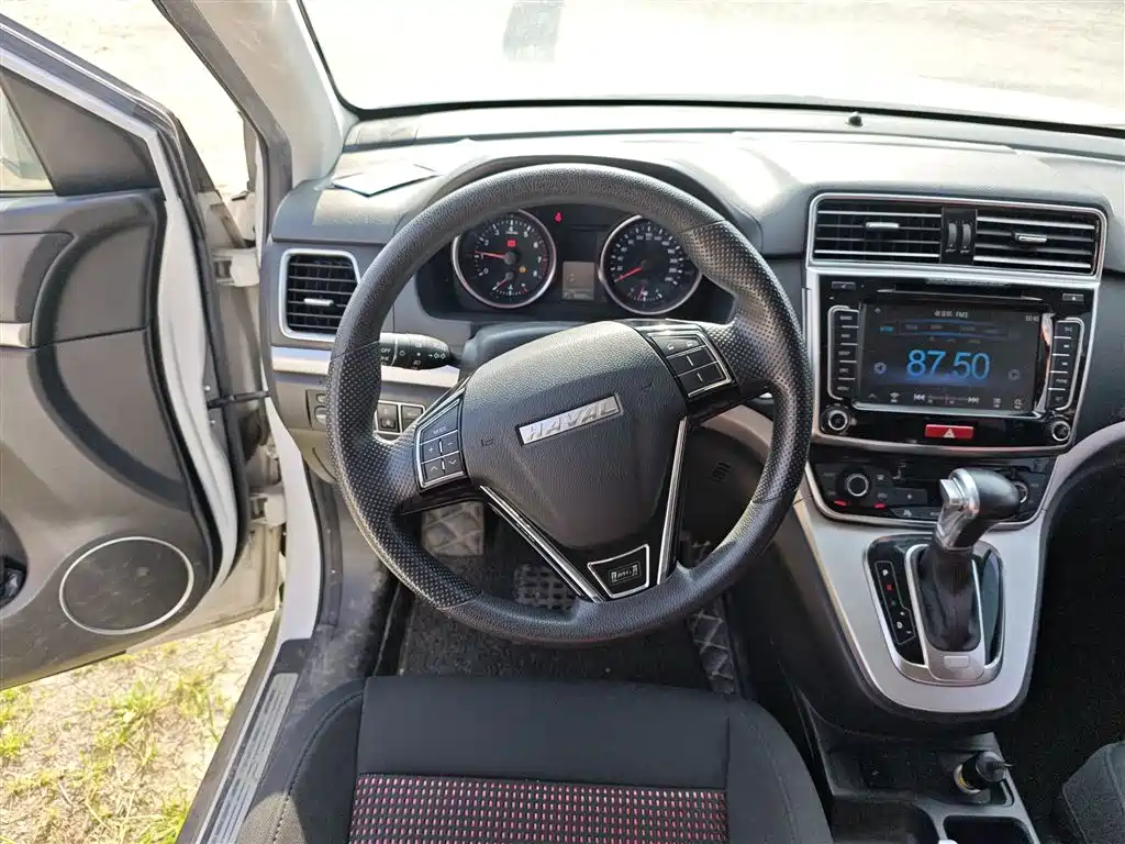 Haval M6 1.5 T Auto 2 WD Urban