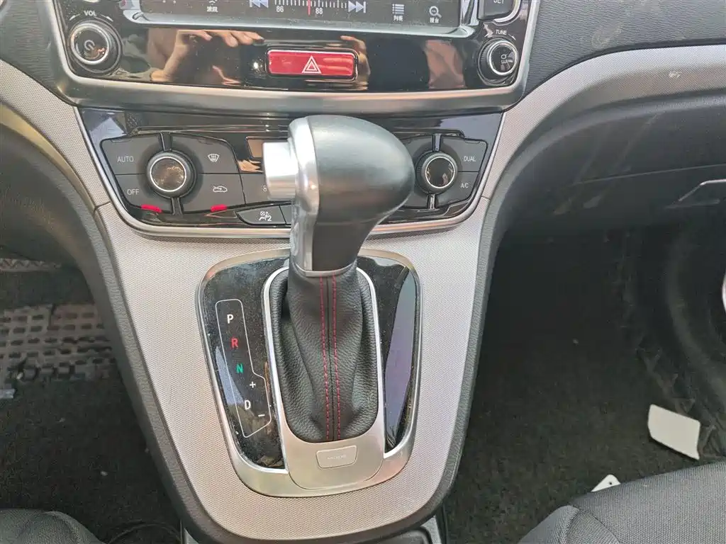 Haval M6 1.5 T Auto 2 WD Urban