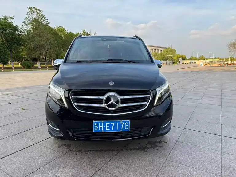 Mercedes-Benz V-Class V 260 L Distinguished Extended CN-VI