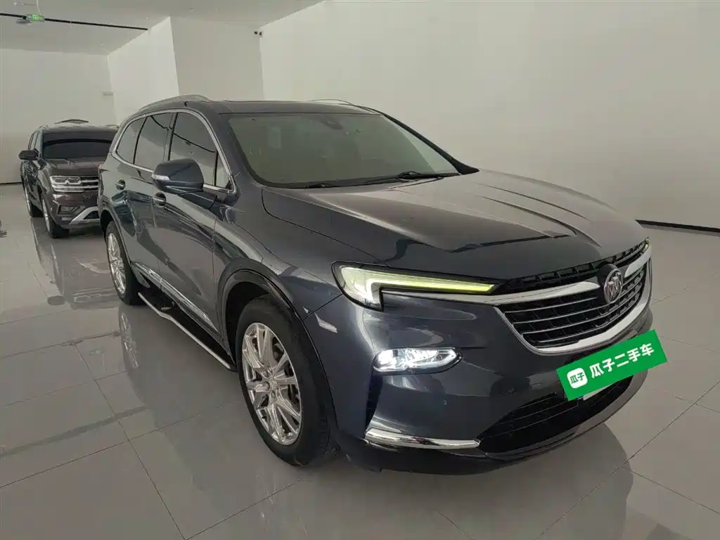 Enclave 28 T 4 WD Premium Flagship