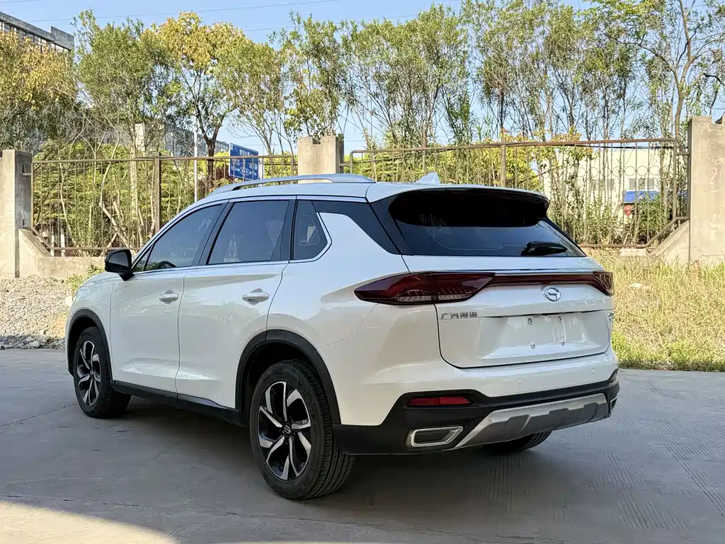 GAC Trumpchi GS5 270 T Auto Premium