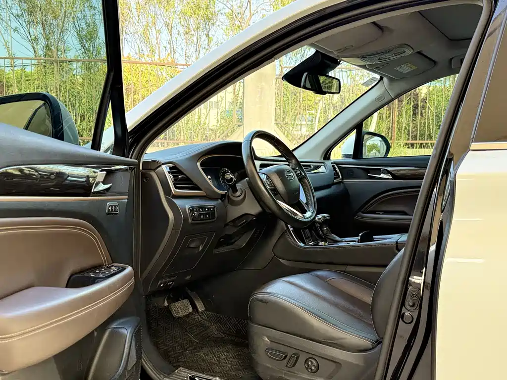 GAC Trumpchi GS5 270 T Auto Premium