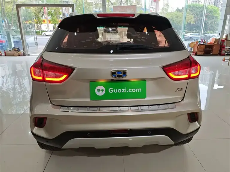 Geely Vision X3 1.5 L Auto Elite