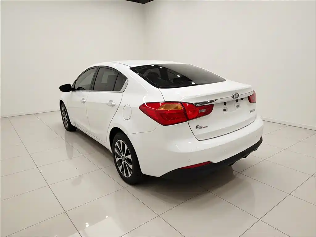 Kia K3 1.6 L Auto GLS
