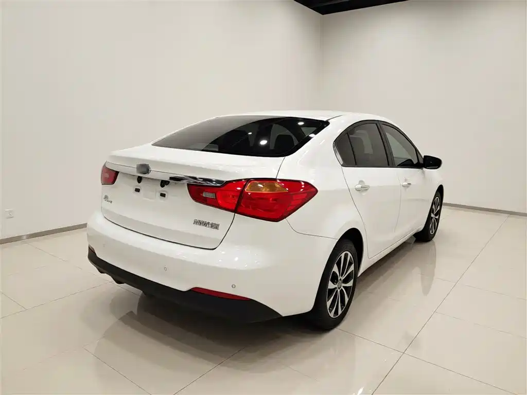 Kia K3 1.6 L Auto GLS