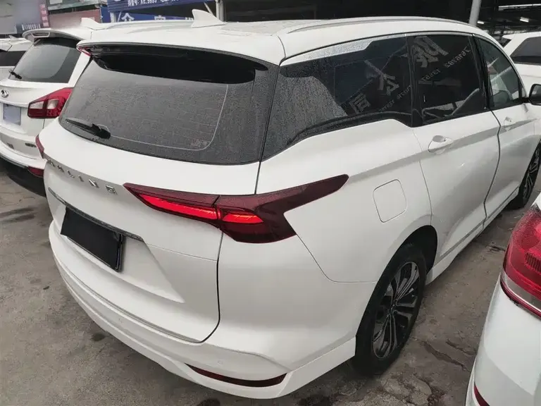 Wuling Victory 1.5 T CVT Flagship