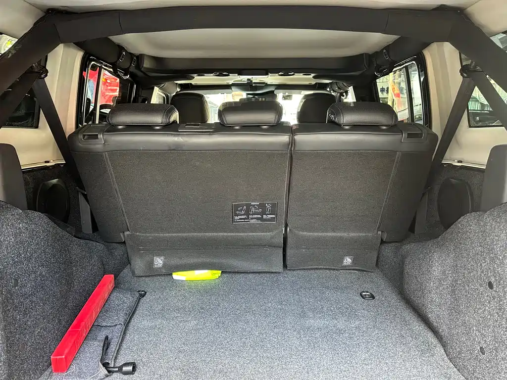 BAIC BJ40 PLUS 2.3 T Auto 4 WD Premium CN-VI