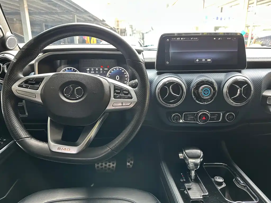 BAIC BJ40 PLUS 2.3 T Auto 4 WD Premium CN-VI