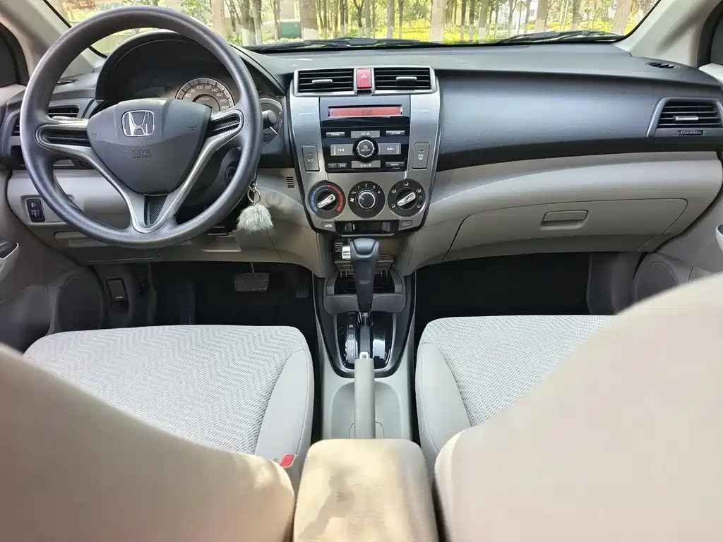 City Classic 1.5 L Auto Elite