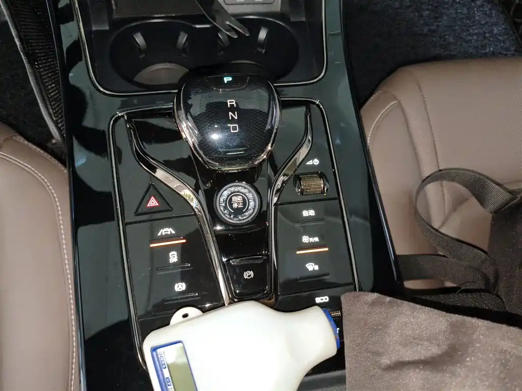 Han DM 4 WD Performance Luxury
