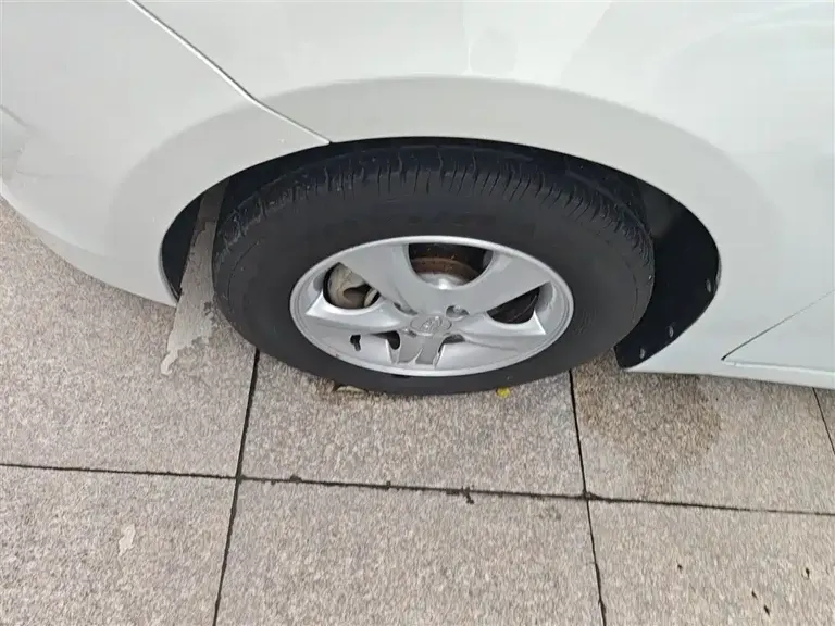 Hyundai Accent 1.4 L Auto Intelligent GLS