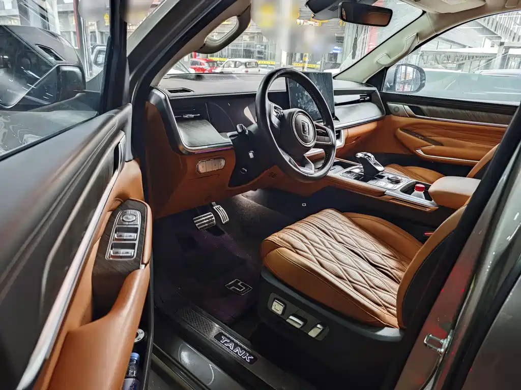Tank 500 3.0 T Sport Realm 5-seat