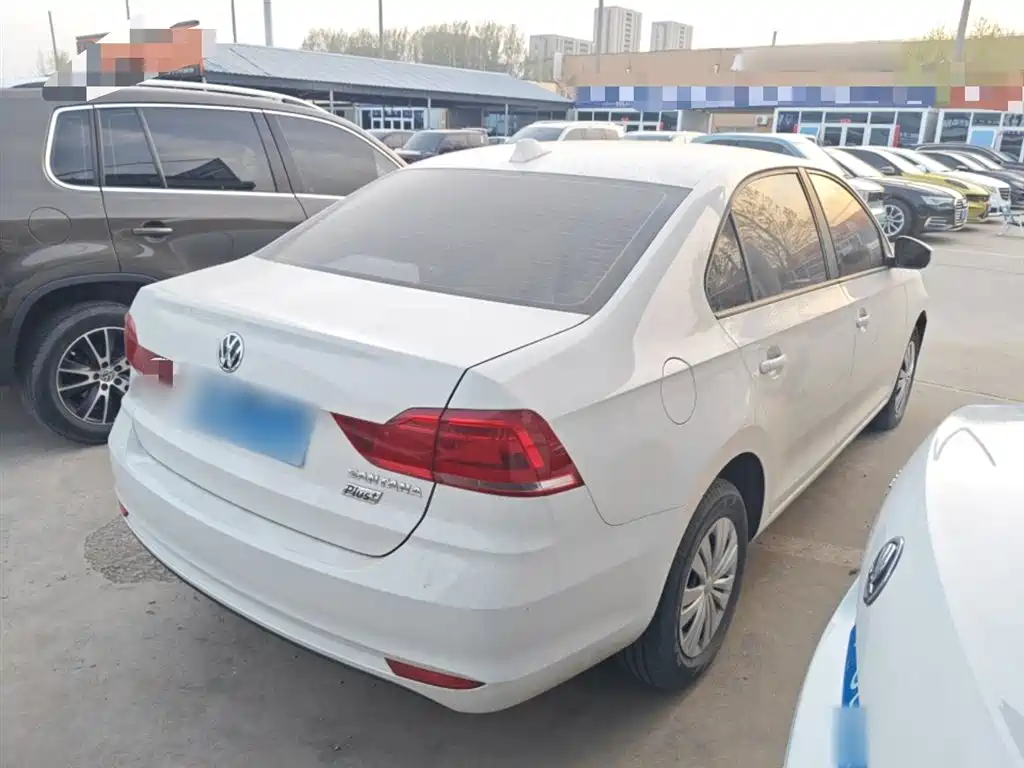 Santana 1.5 L Manual Style