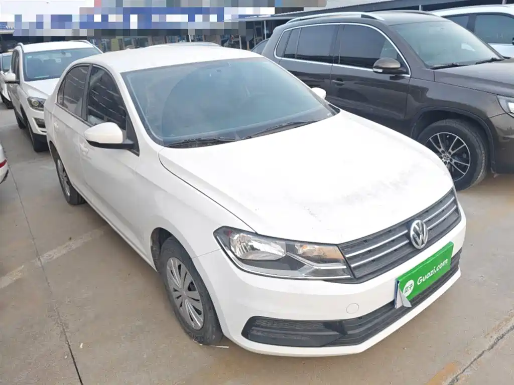 Santana 1.5 L Manual Style