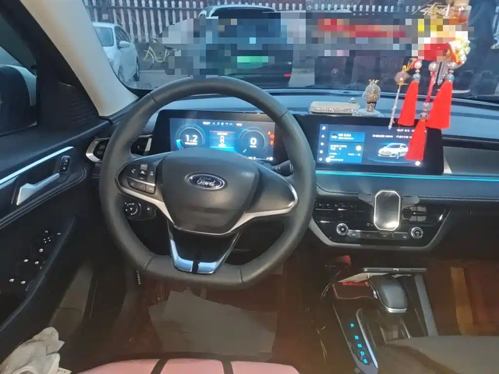 Escort 1.5 L Auto Diamond