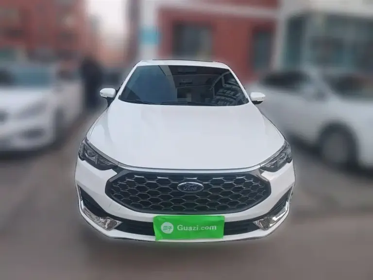 Ford Escort 1.5 L Auto Diamond