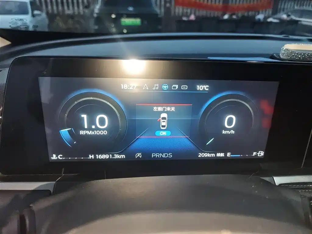 Escort 1.5 L Auto Diamond