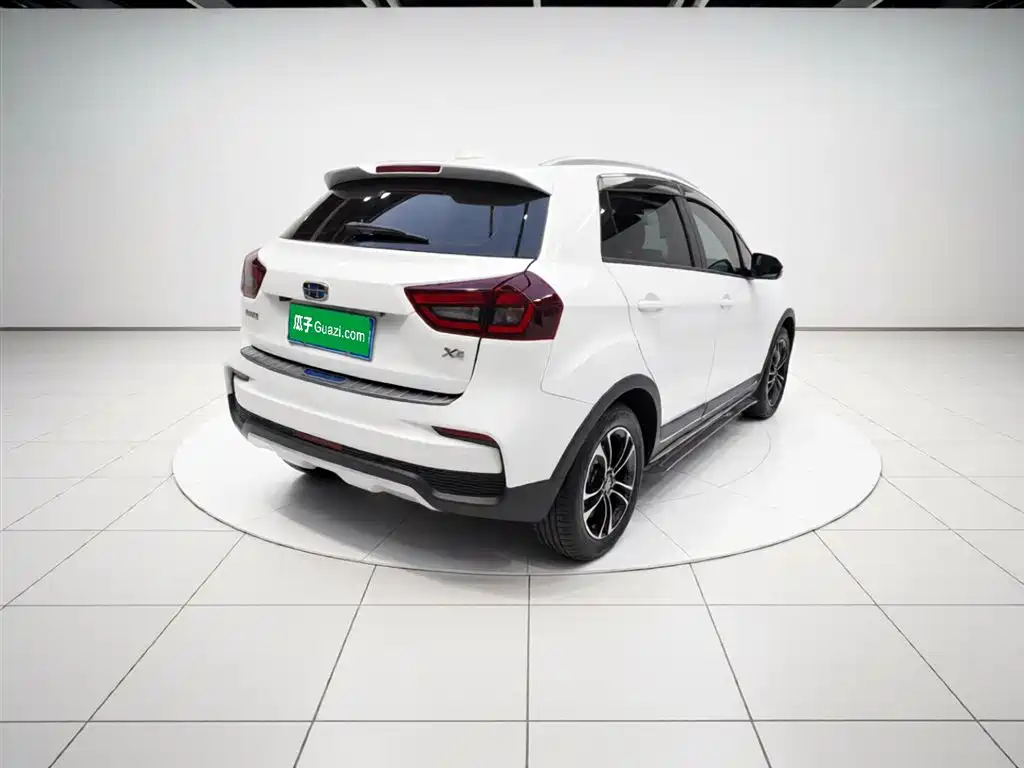Vision X3 1.5 L CVT Distinguished