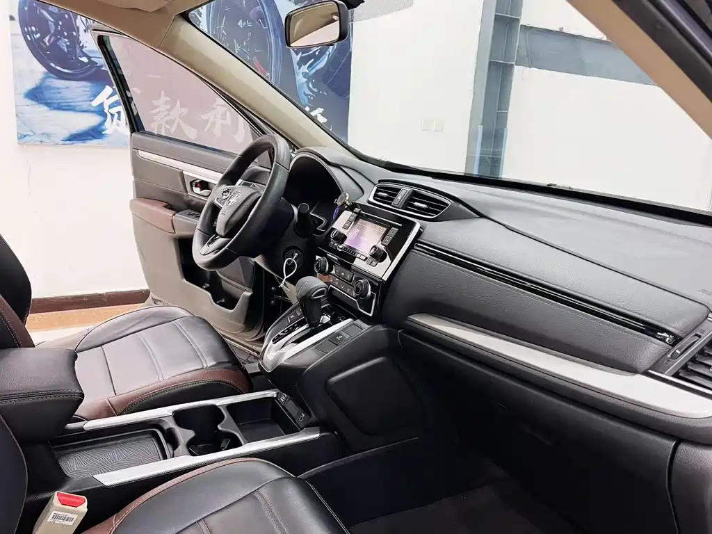 Honda CR-V 240 TURBO CVT 2 WD Comfort