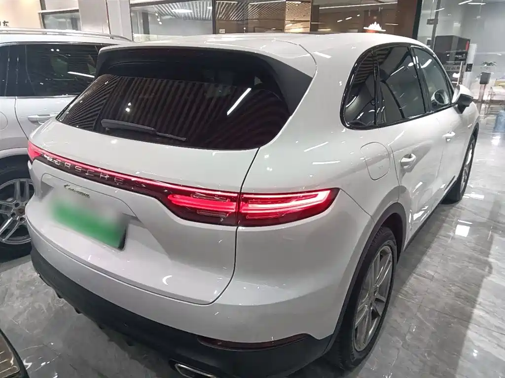 Cayenne NEV Cayenne E-Hybrid 2.0 T