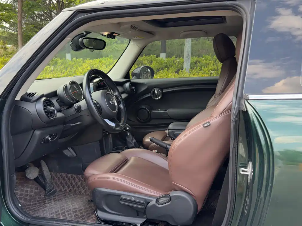 MINI 1.5 T COOPER
