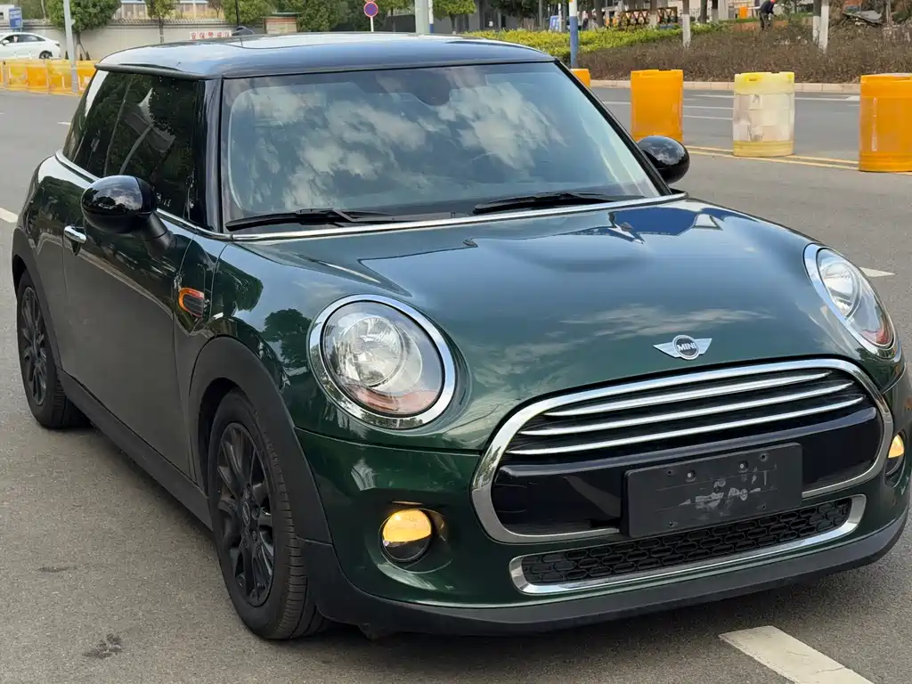MINI 1.5 T COOPER