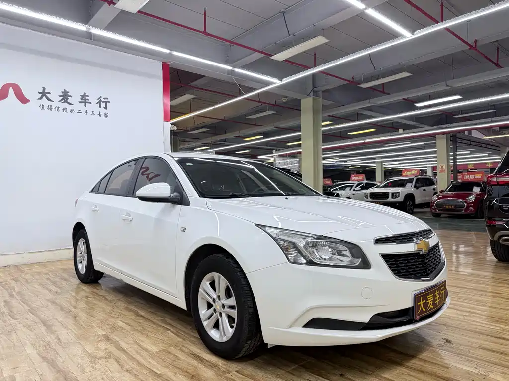 Cruze 1.5 L Classic SL MT